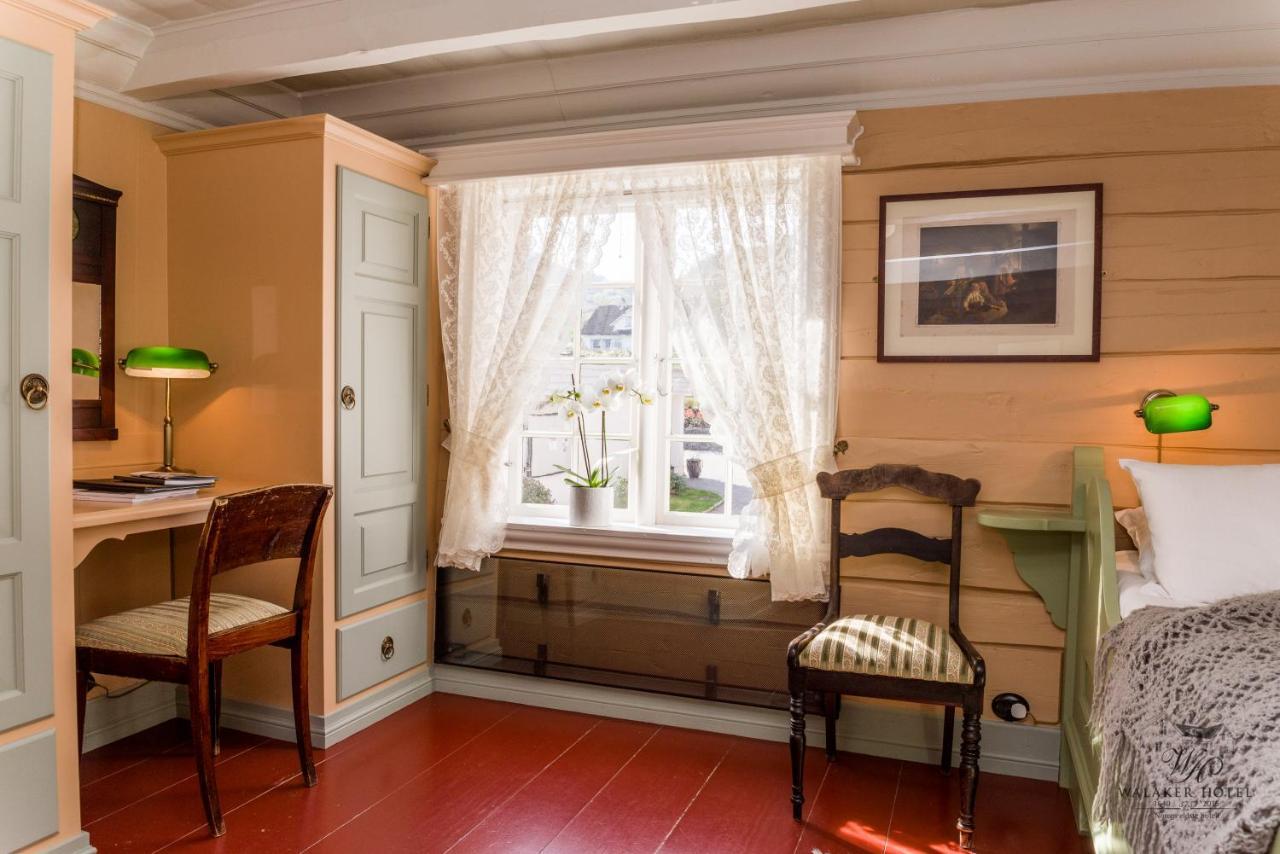 Walaker Hotel Solvorn Exterior foto