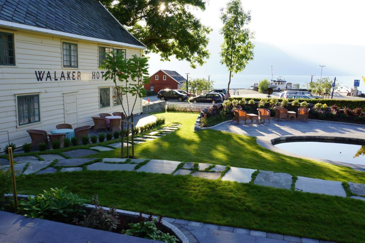 Walaker Hotel Solvorn Exterior foto