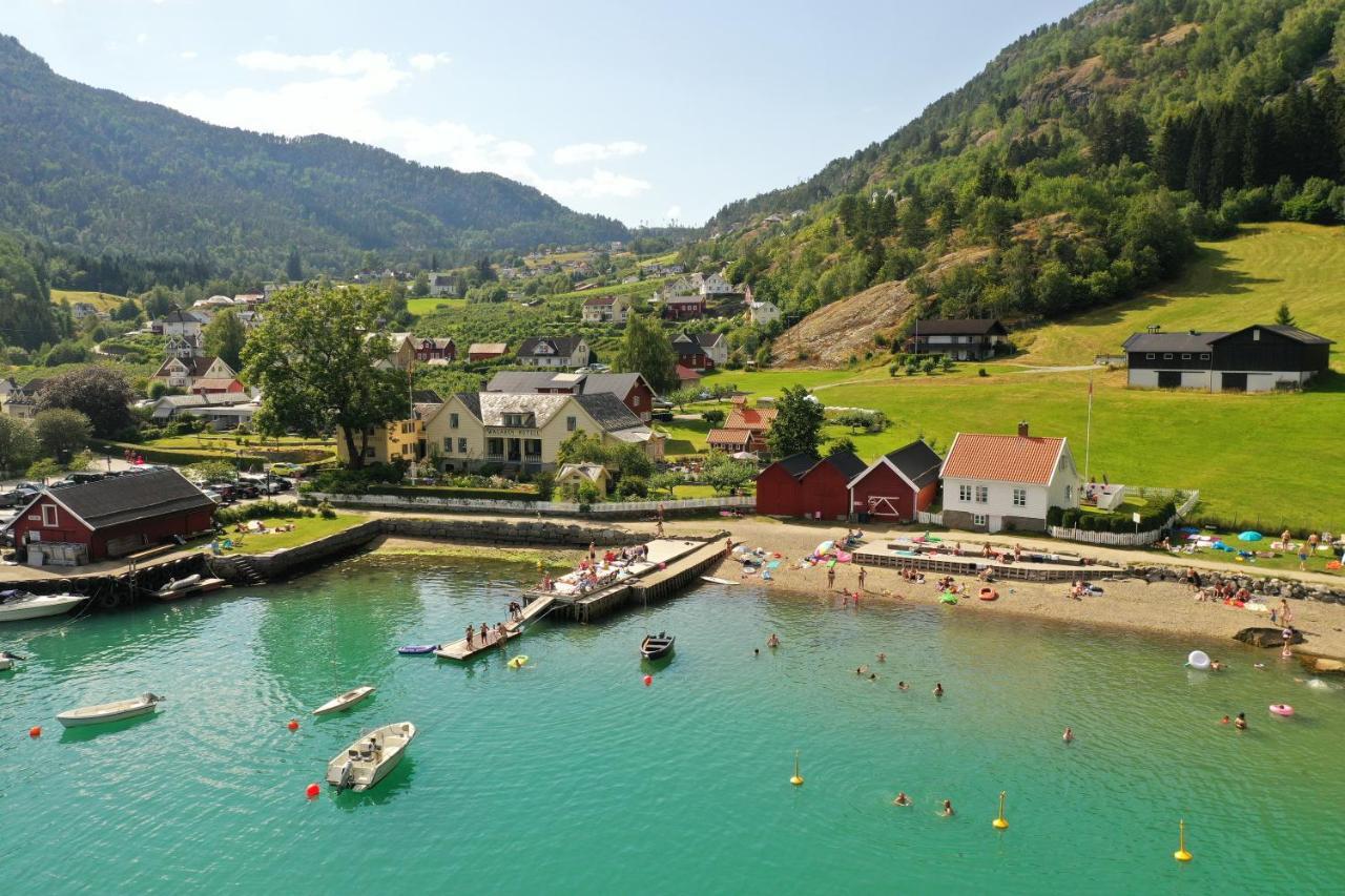 Walaker Hotel Solvorn Exterior foto